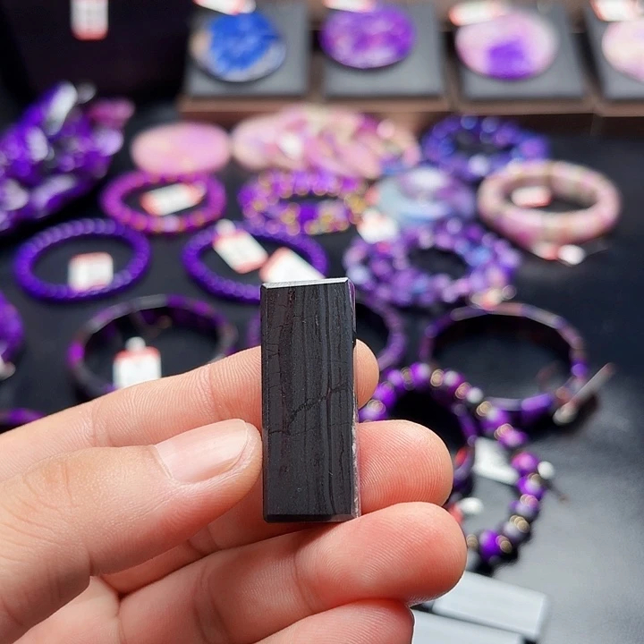 秋***1未镶嵌苏纪石（舒俱来）颈饰