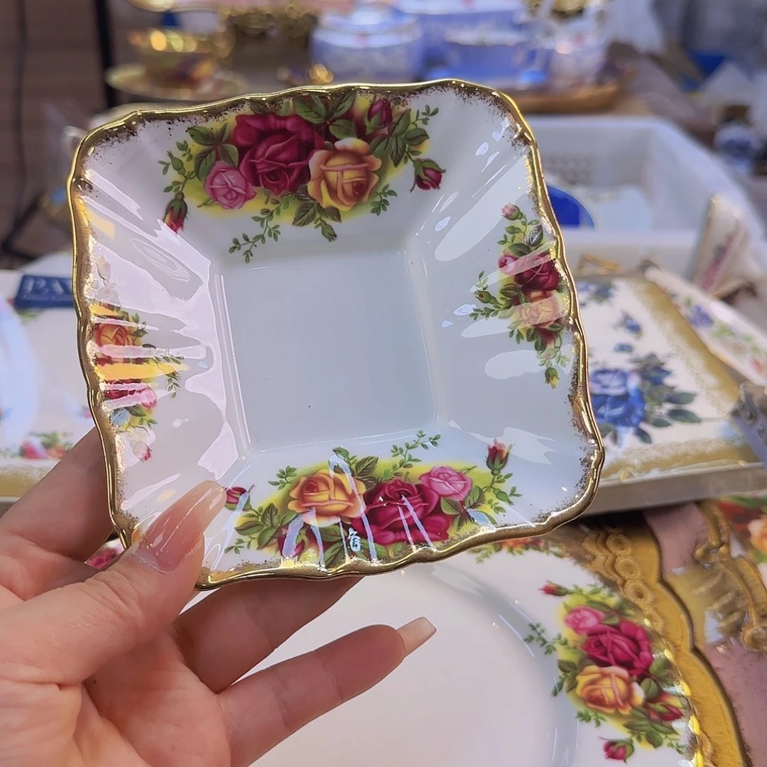 摆件欧洲瓷器收藏鉴赏