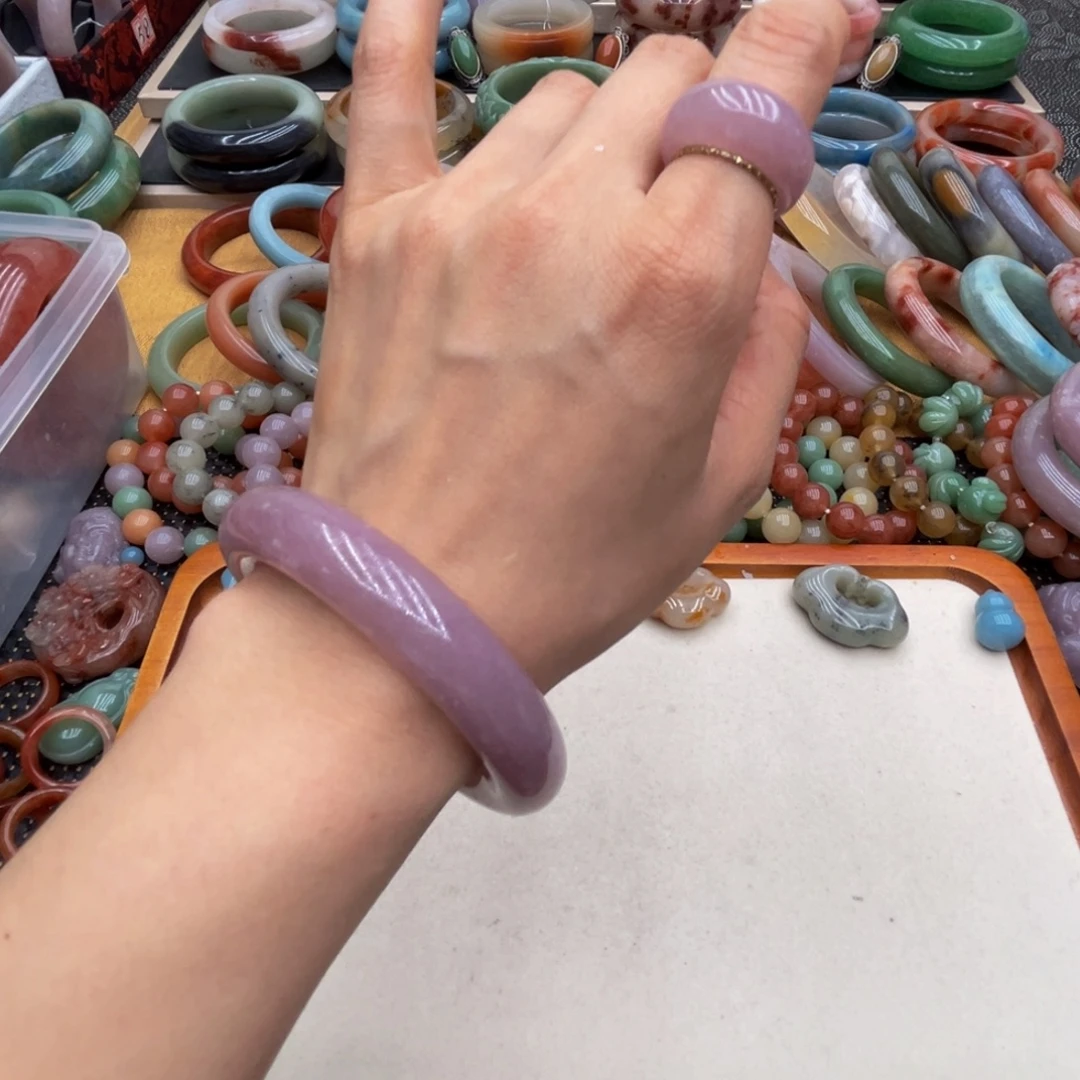 石英质玉未镶嵌圈口60