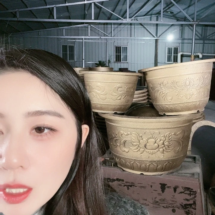 圆60口径花盆两个