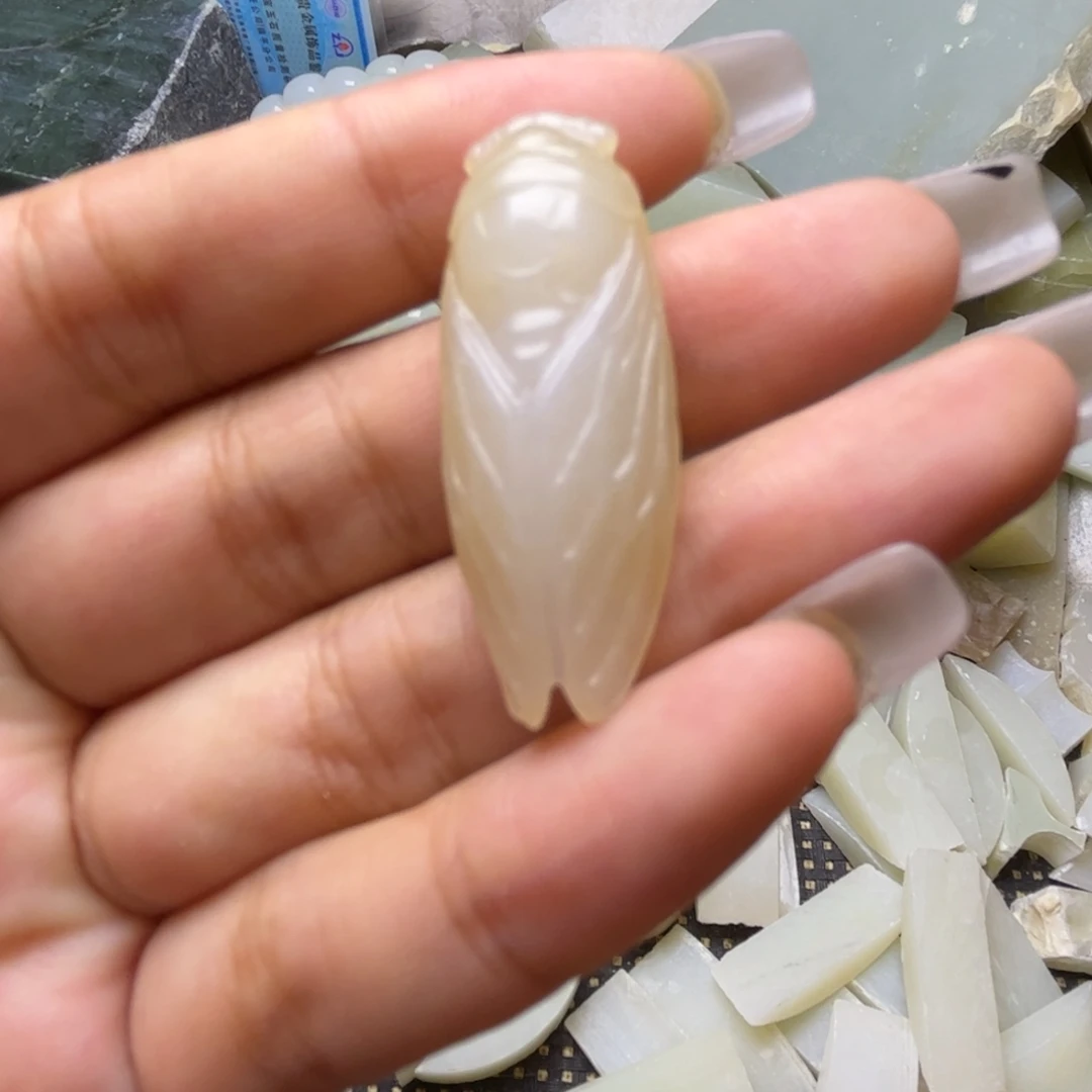 项链未镶嵌和田玉
