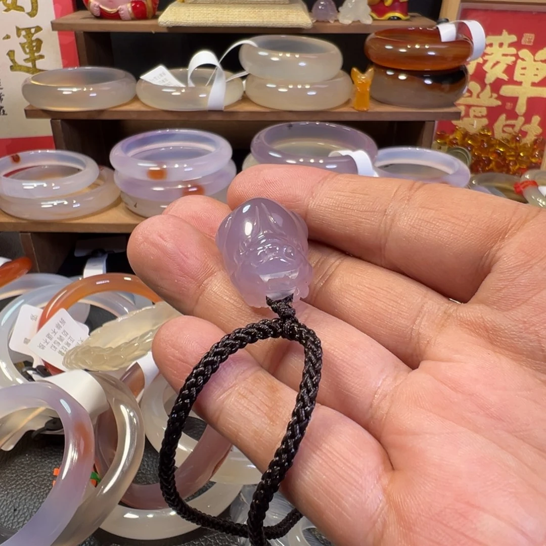 玛瑙/玉髓手镯未镶嵌