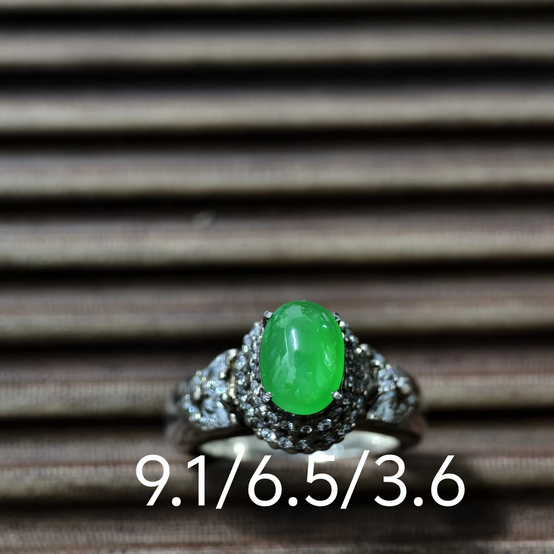 天然缅甸翡翠戒指浓阳绿色阳色辣色匀玉质感细腻贵级典雅温润女士