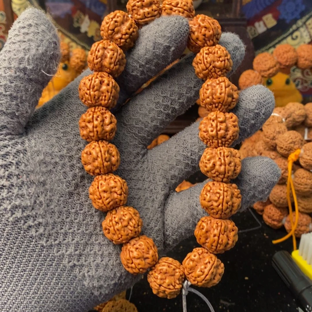 金刚菩提吊坠朱*烨帝王花