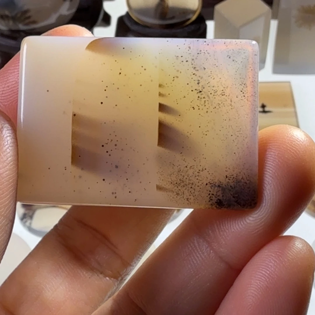 玛瑙/玉髓未镶嵌珠宝半成品