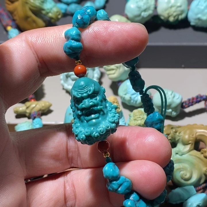 绿松石未镶嵌颈饰