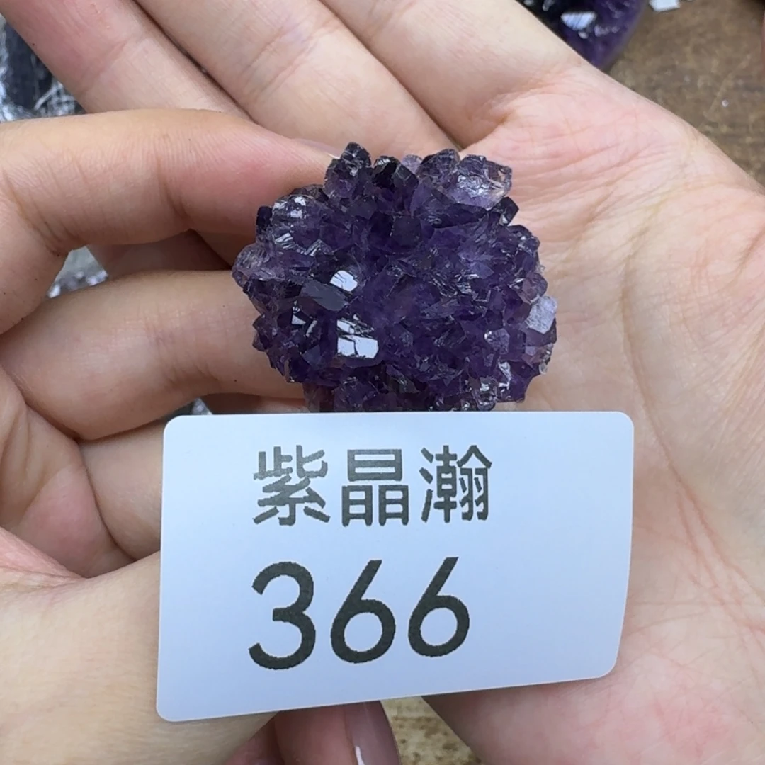 大型摆件（非配饰）未镶嵌水晶