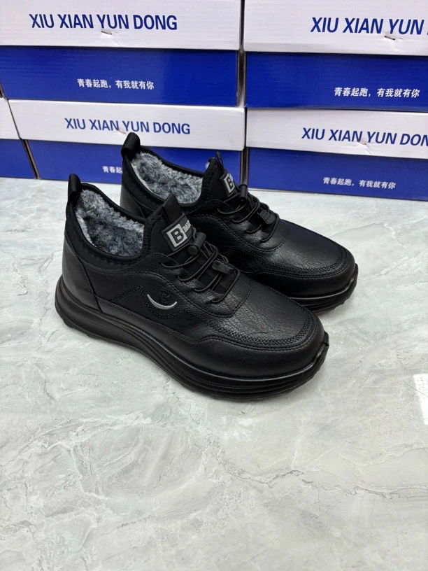 冬季加绒加厚新款爸爸鞋防水防滑男鞋棉鞋