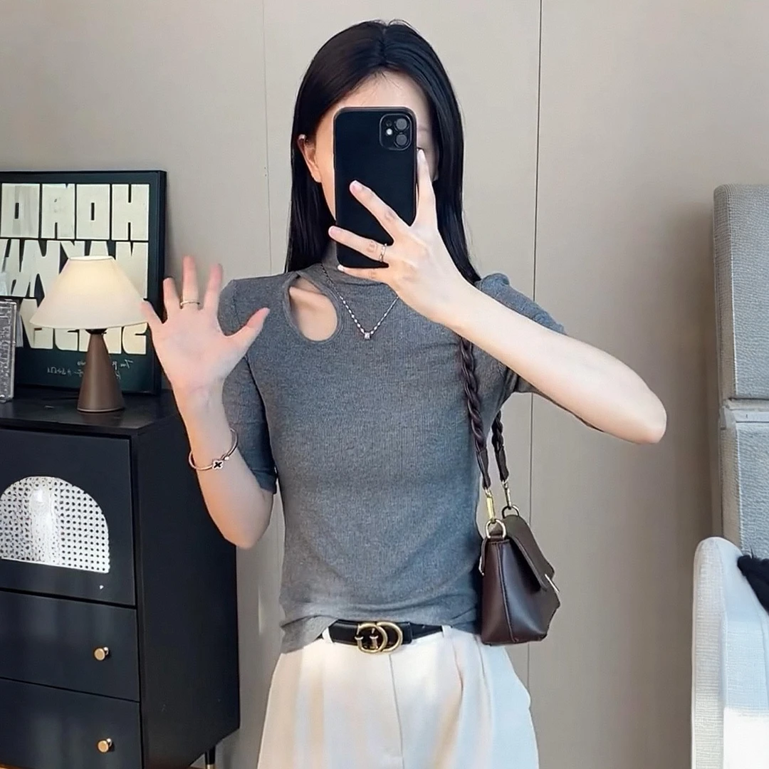 螺纹半高领五分袖打底衫女春秋设计感中袖t恤紧身七分袖镂空上衣