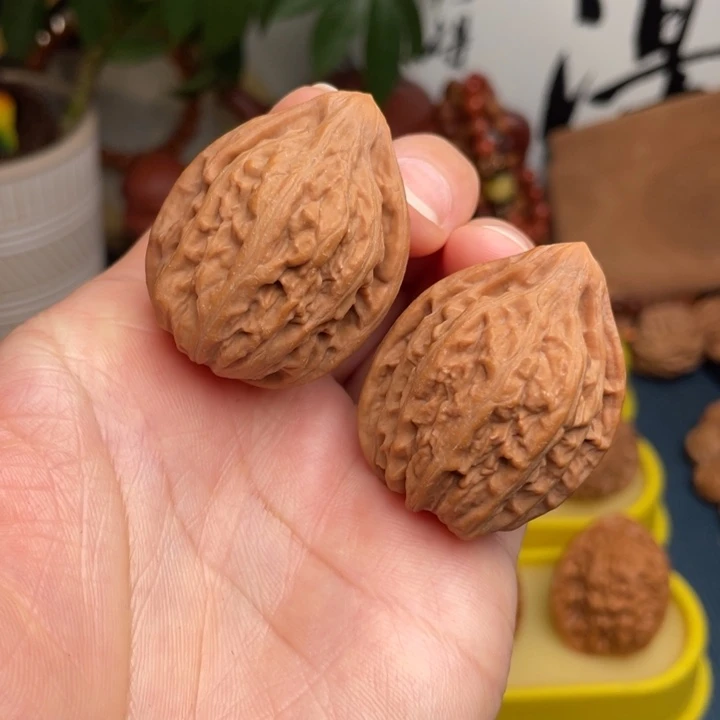 文玩核桃把件瓷瓶32.5