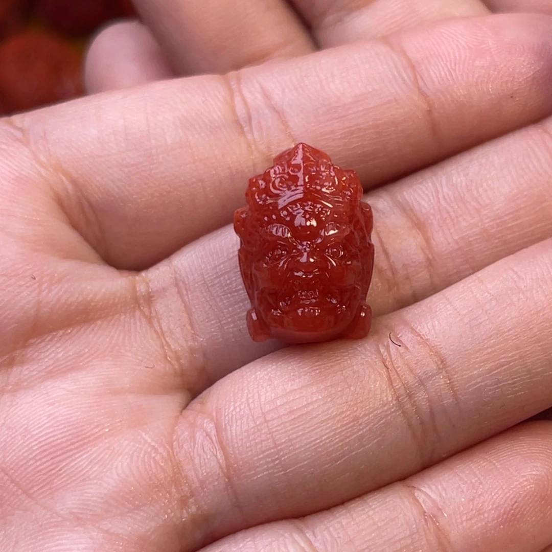 朝***寓南红玛瑙未镶嵌保山大黑天
