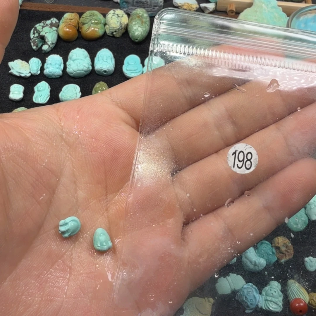 南红玛瑙未镶嵌珠宝奇石