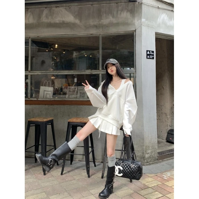 复古灰色连帽长袖套头卫衣内搭背心女秋季套装百褶裙半身裙三件套