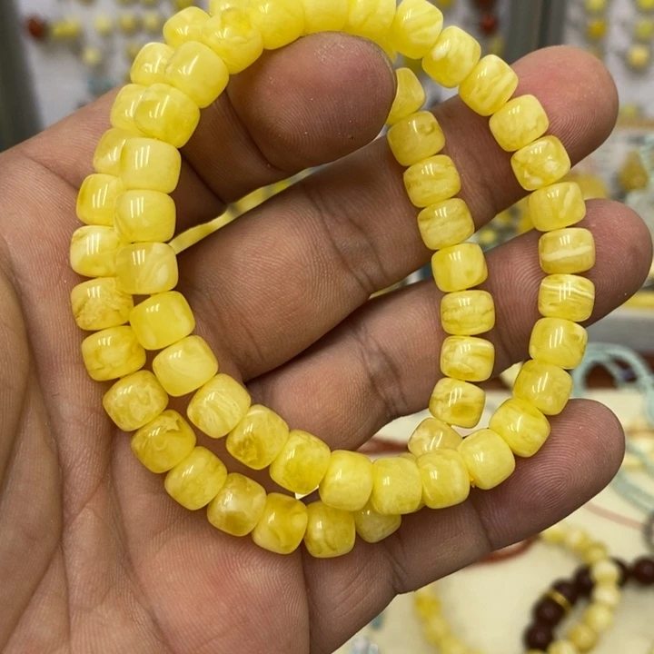 蜜蜡未镶嵌裸石多样性发货其一