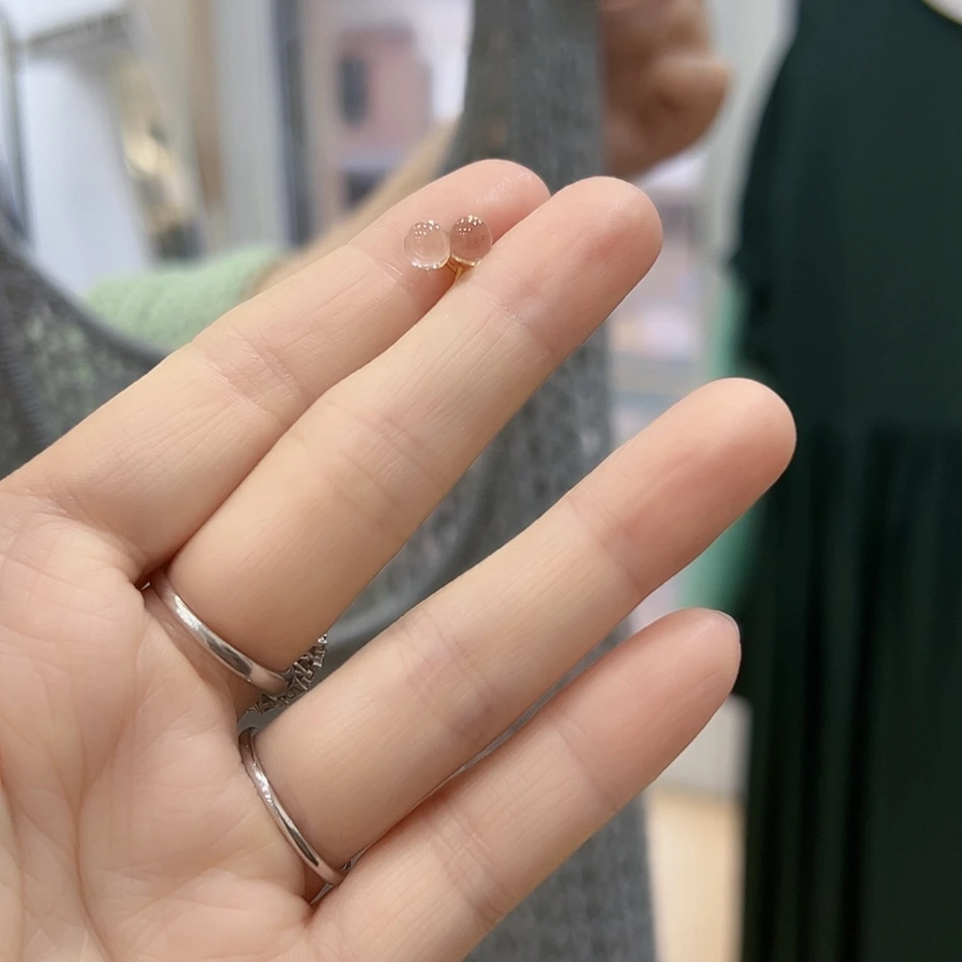 翎***水晶耳饰银S925镶嵌灰色白色