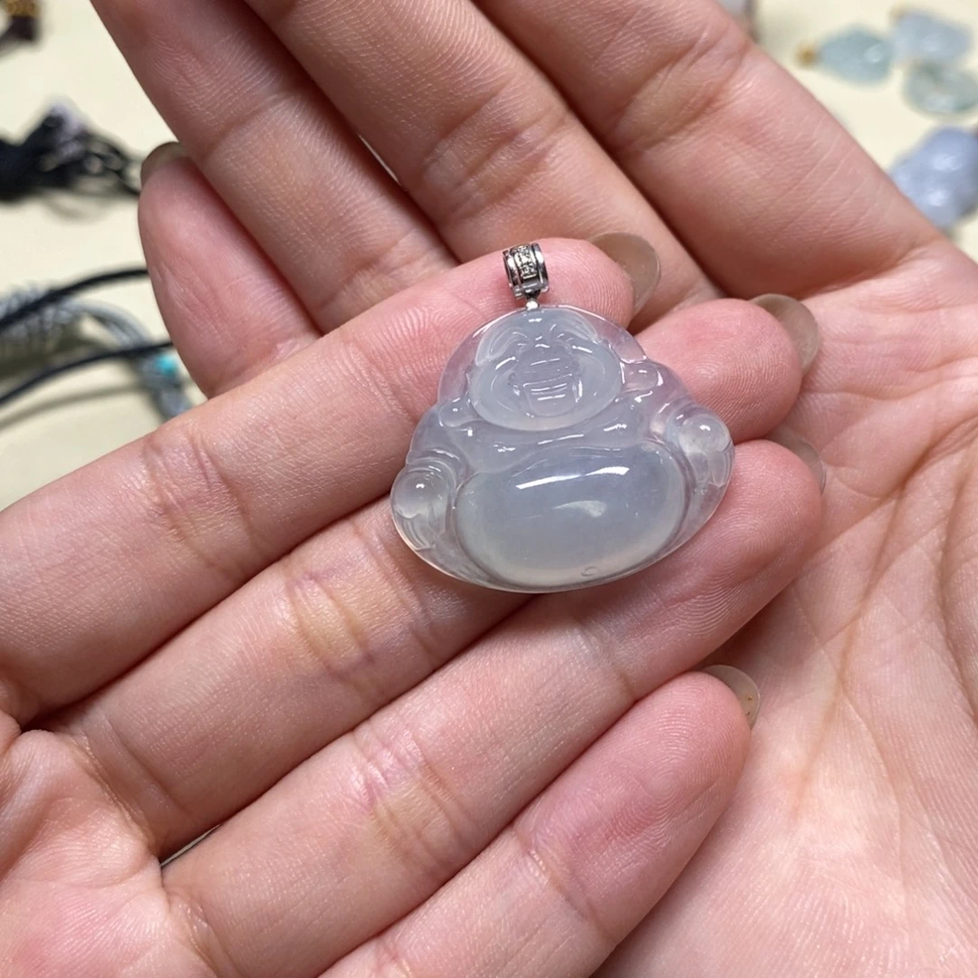 翡翠18K金镶嵌颈饰佛公