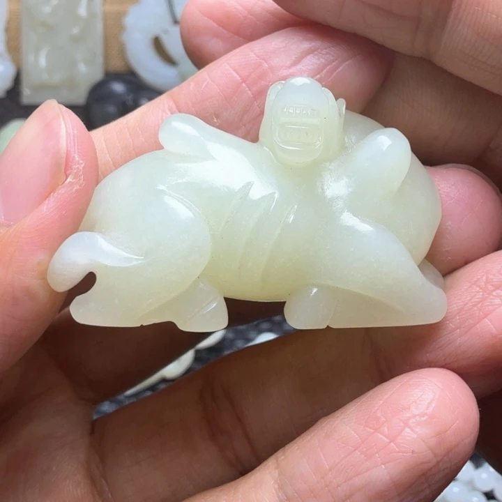 和田玉未镶嵌挂件