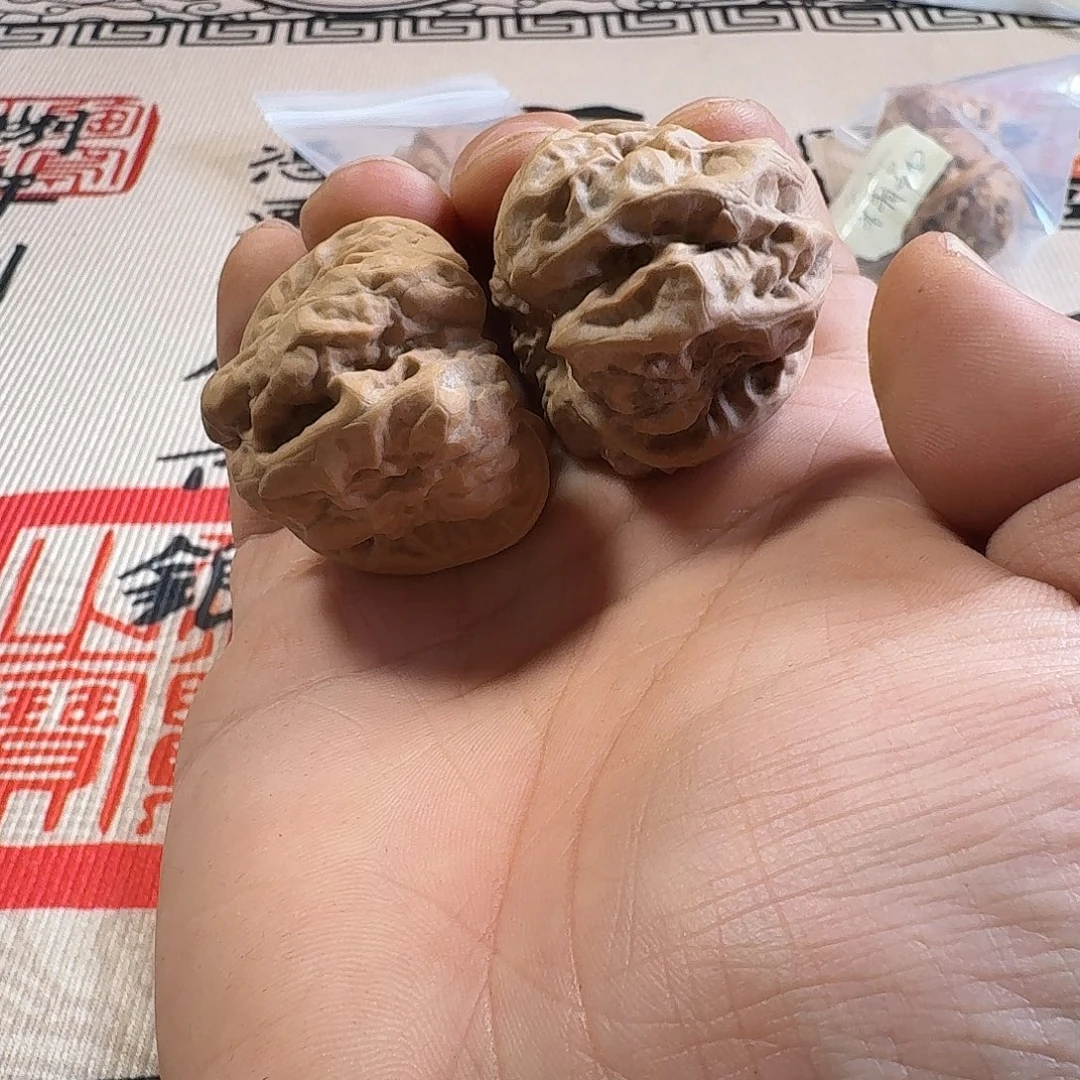 阿***g文玩核桃把件蛤蟆头