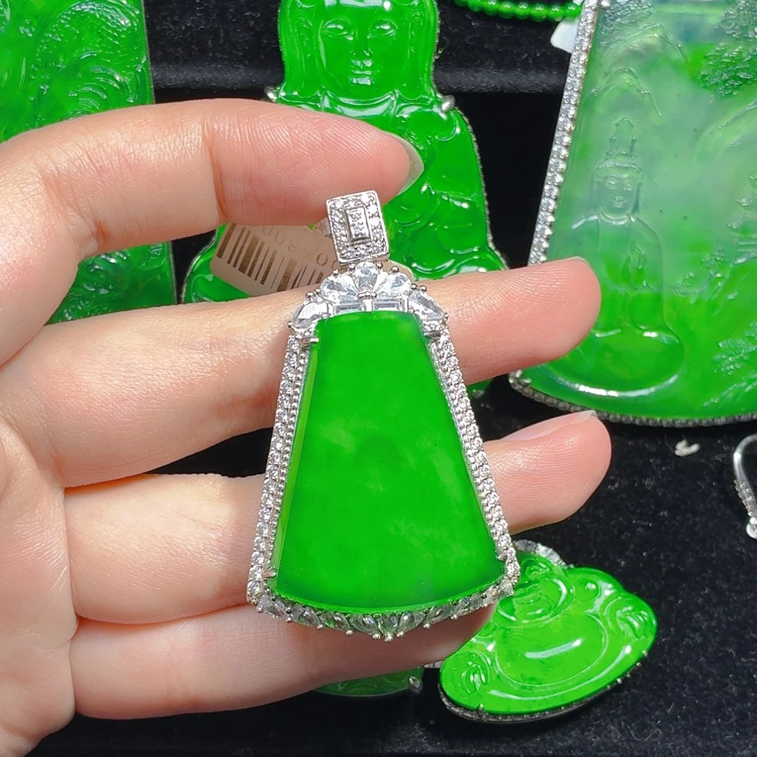 翡翠银S925镶嵌颈饰天然A货翡翠