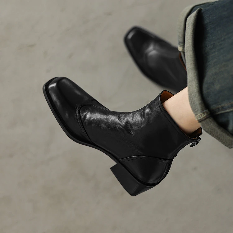 里外真皮~5cm时尚软底弹力瘦瘦靴2024秋冬新款真皮马丁靴黑色百搭