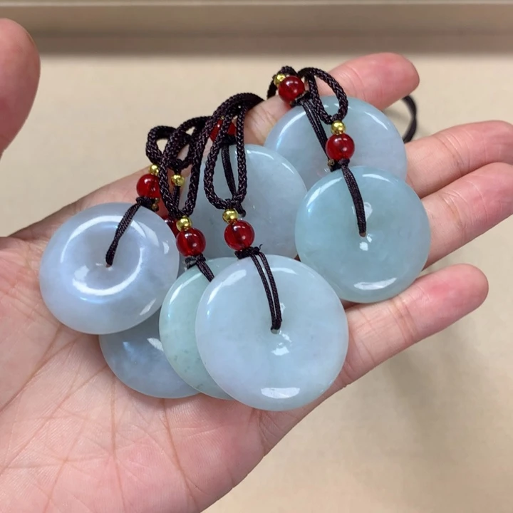 翡翠合金颈饰hchvj