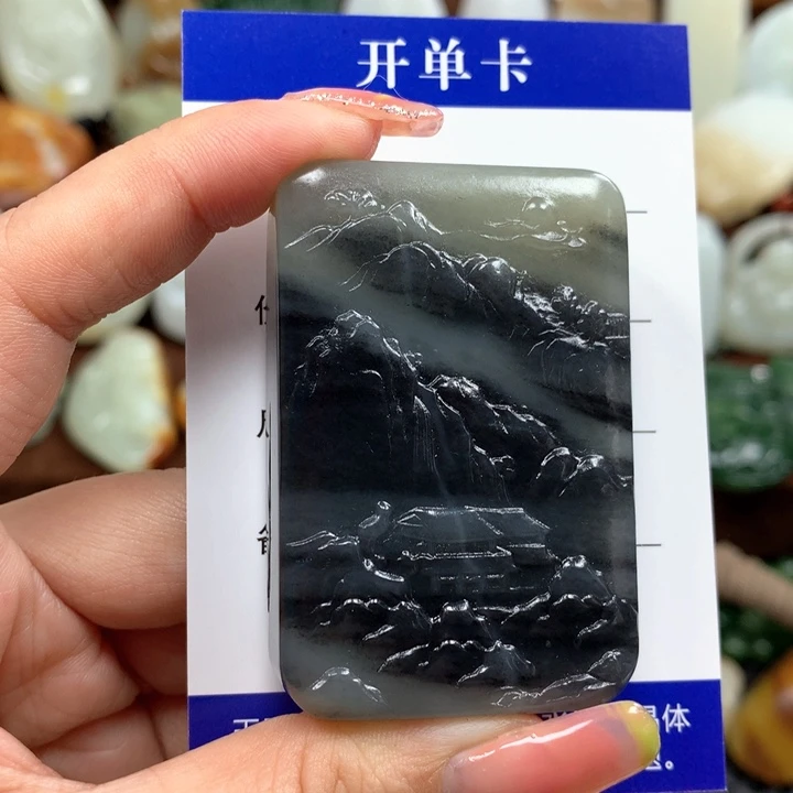和田玉颈饰未镶嵌人****区