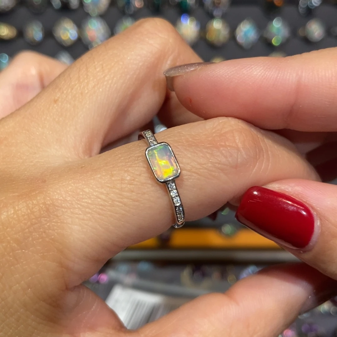 欧泊欧泊戒指未镶嵌