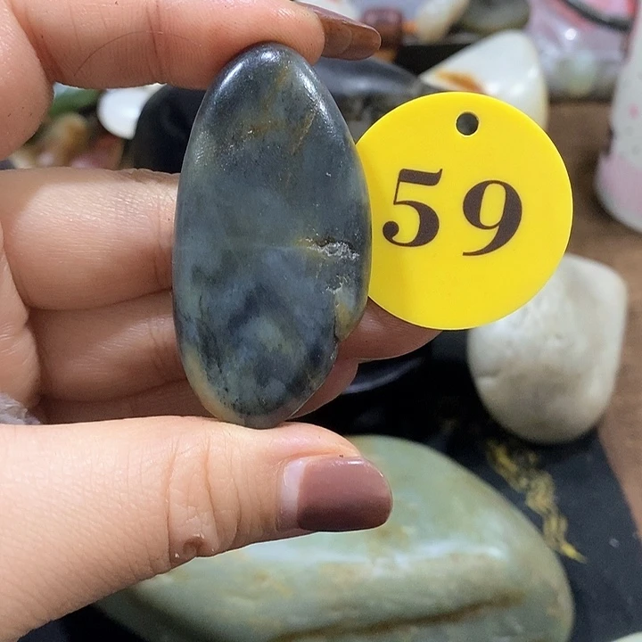 未镶嵌和田玉（糖玉）挂件