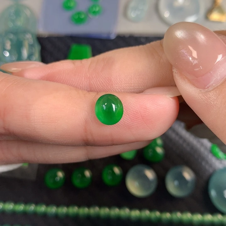 翡翠散珠翡翠7.3-6.7-3.25
