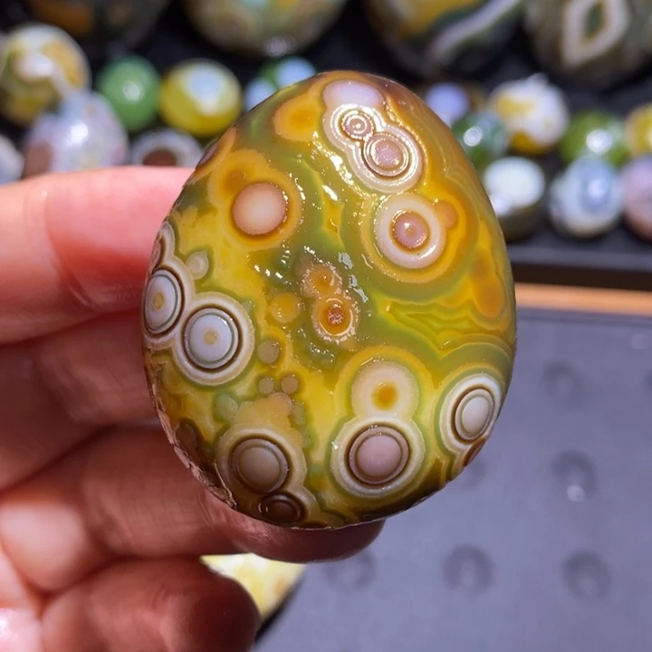 未镶嵌玛瑙/玉髓珠宝半成品42