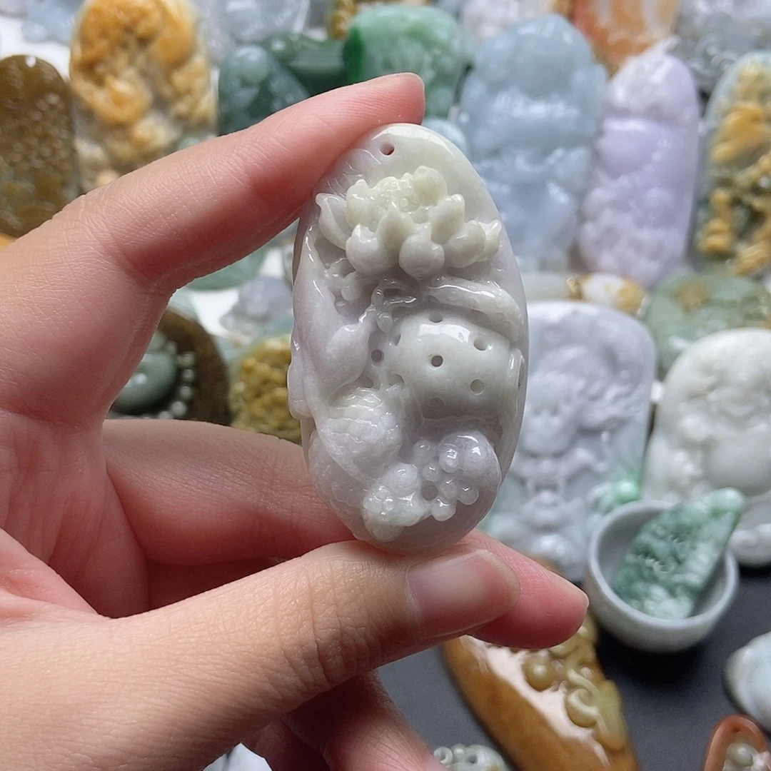 翡翠未镶嵌颈饰翡翠