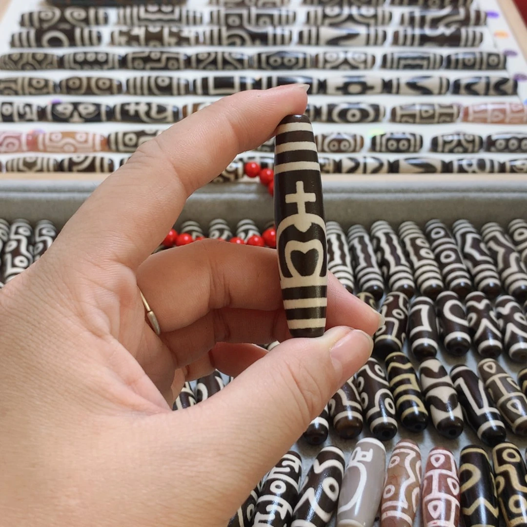 未镶嵌颈饰玛瑙/玉髓