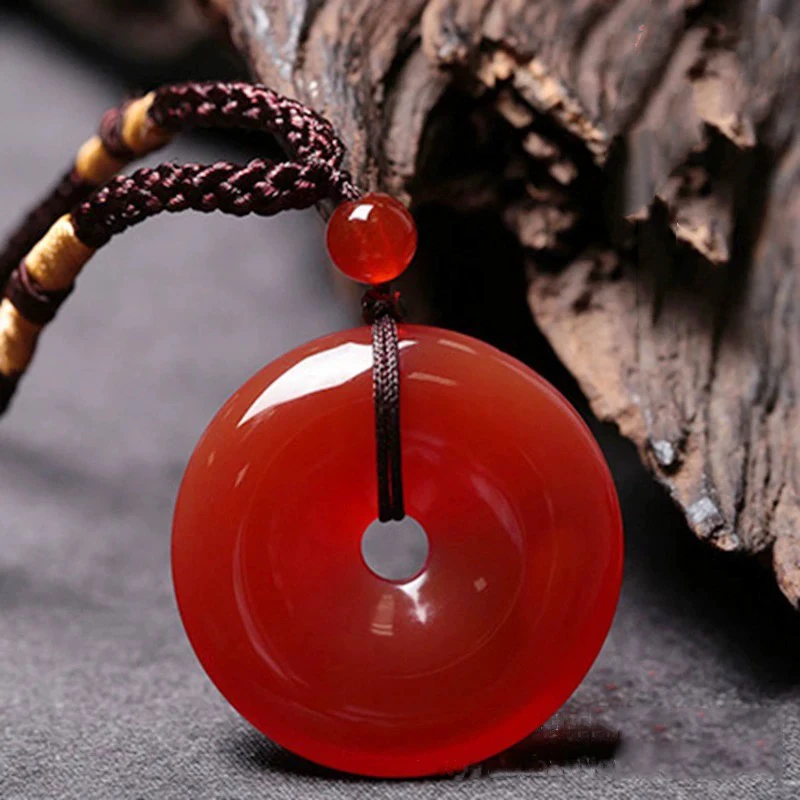 (50mm)天然红玛瑙平安扣吊坠女款项链红色百搭民族风精美项坠