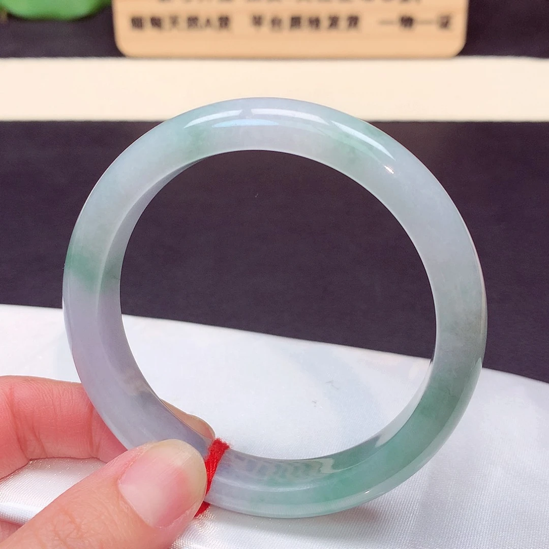 翡翠手镯未镶嵌284号