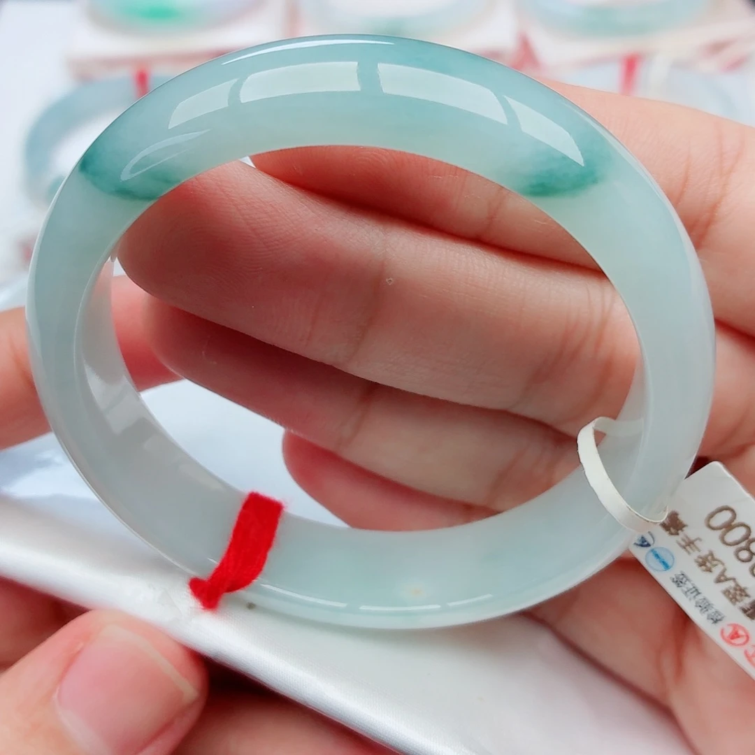 翡翠未镶嵌手镯天然翡翠手镯