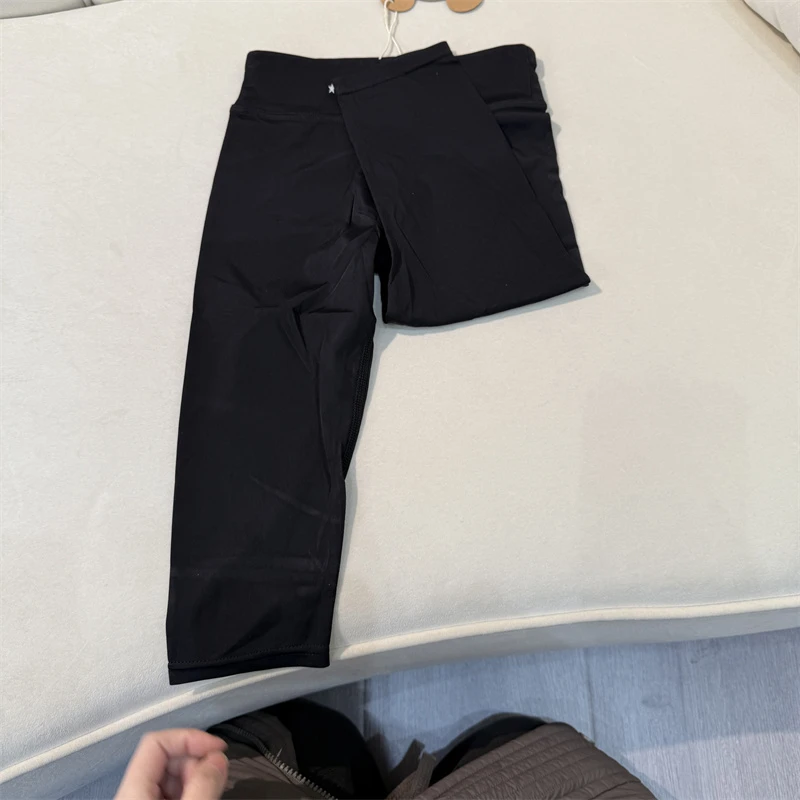 117女童时尚休闲七分鲨鱼裤M-15