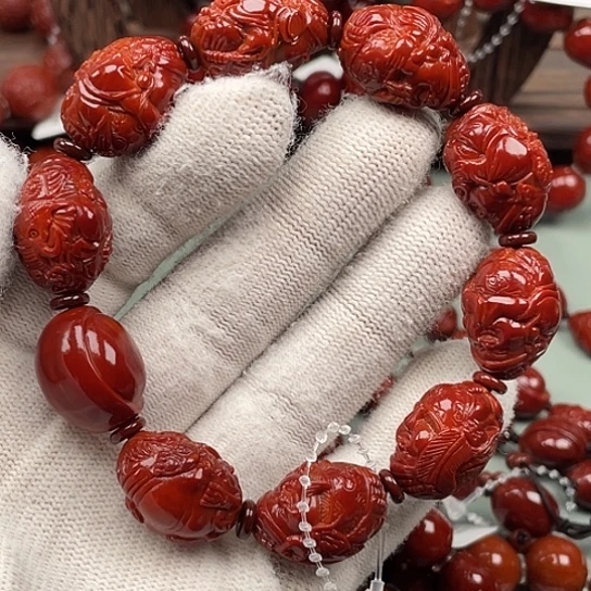 一***凶橄榄核吊坠橄榄核