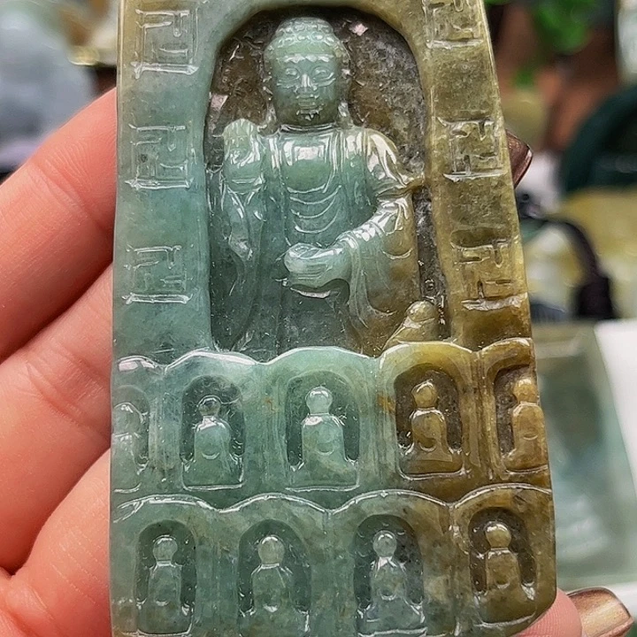 翡翠未镶嵌颈饰挂件