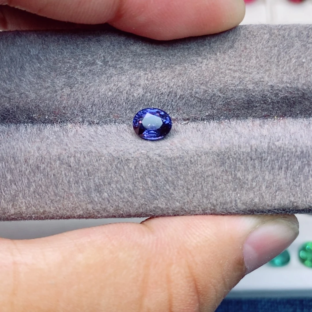 尖晶石裸石未镶嵌钴尖晶石1.15克拉