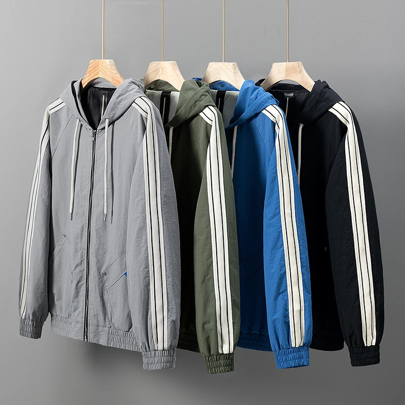 【春季冲锋衣】大码男士春季宽松加大加肥连帽百搭冲锋衣外套