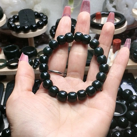 未镶嵌手链和田玉