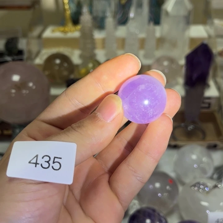 未镶嵌水晶大型摆件（非配饰）