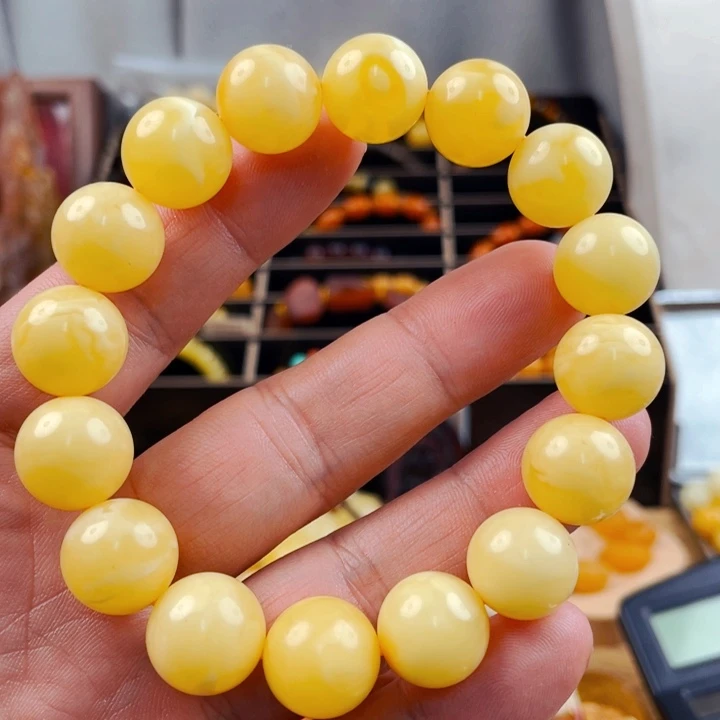琥珀颈饰未镶嵌手串
