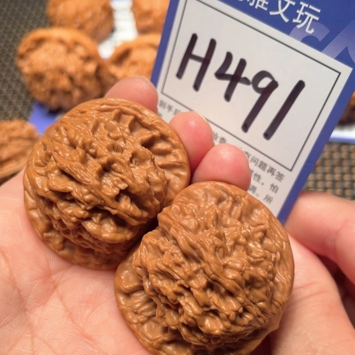 桃核吊坠H491虎头42