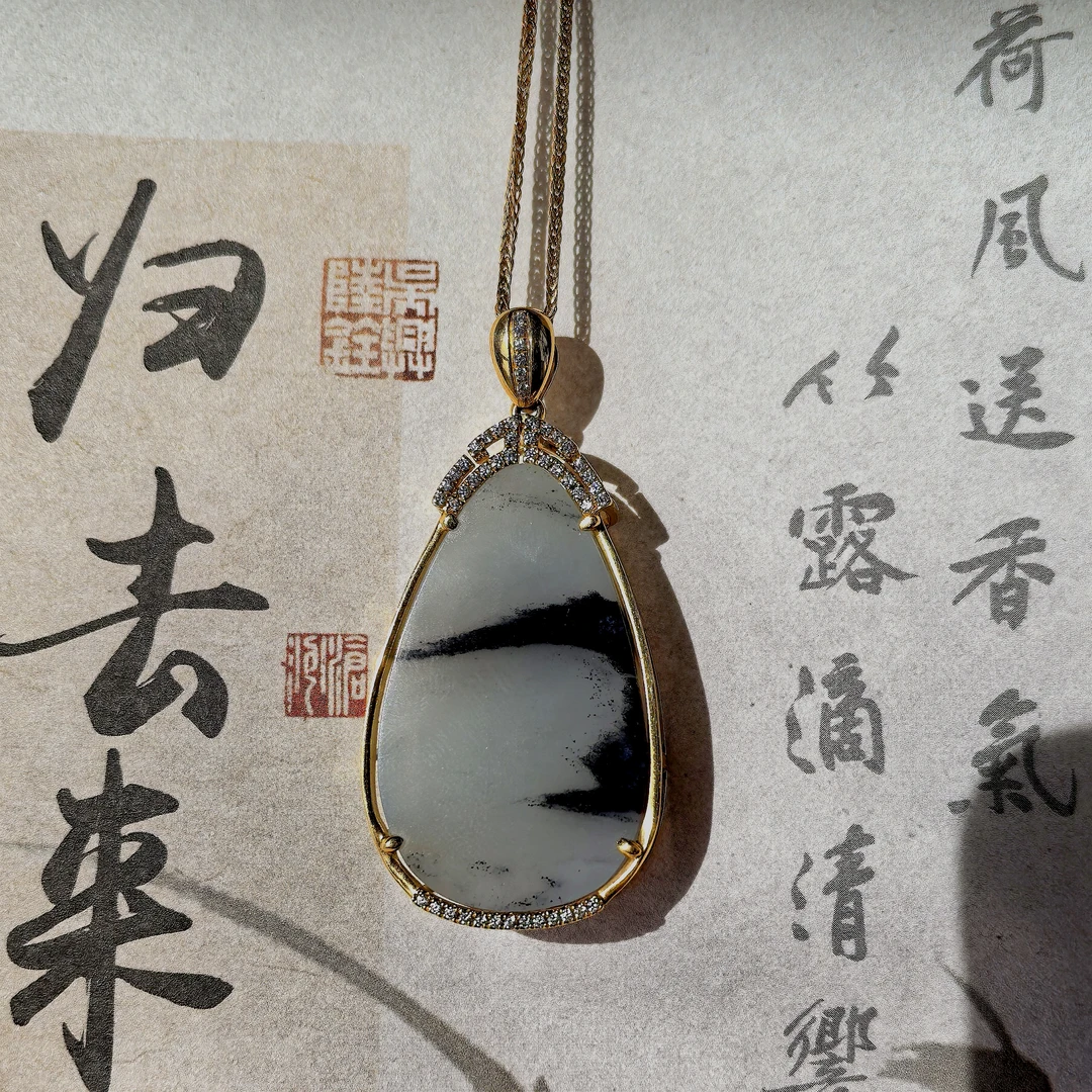 水墨丹青·和田玉青花聚墨金镶山水意境黑白分明吊坠不含链