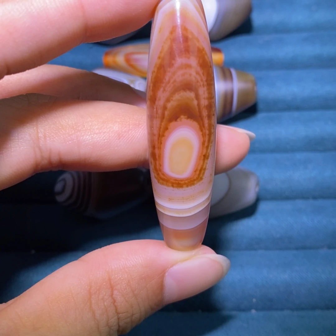 未镶嵌玛瑙/玉髓珠宝奇石