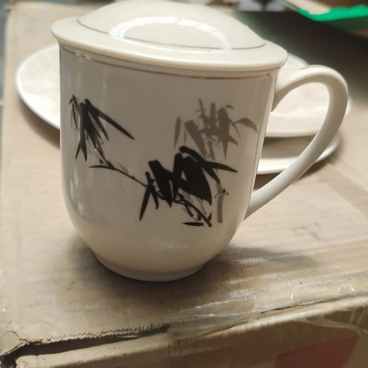 陶瓷盘子碗啥都有