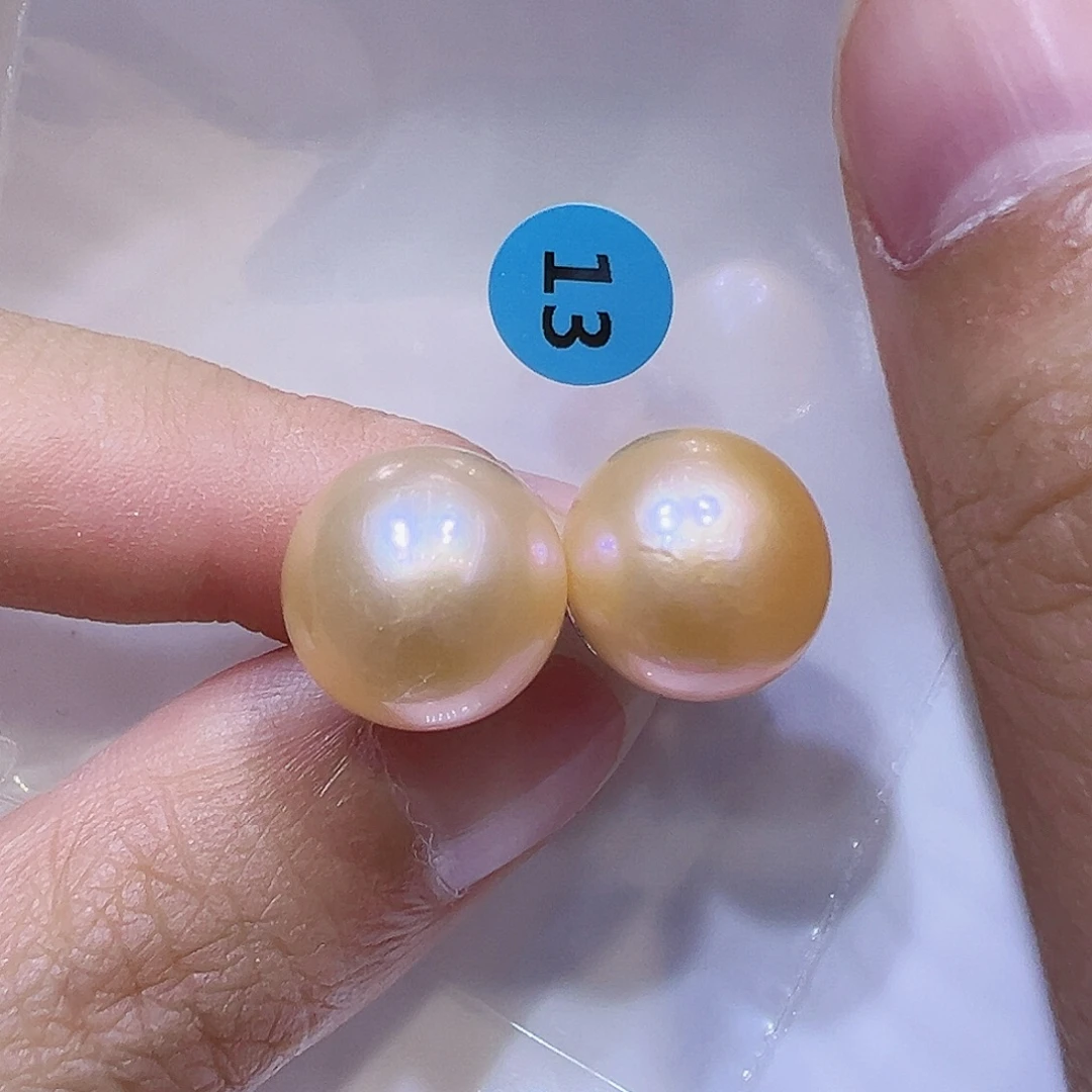 淡水珍珠银S925镶嵌耳饰