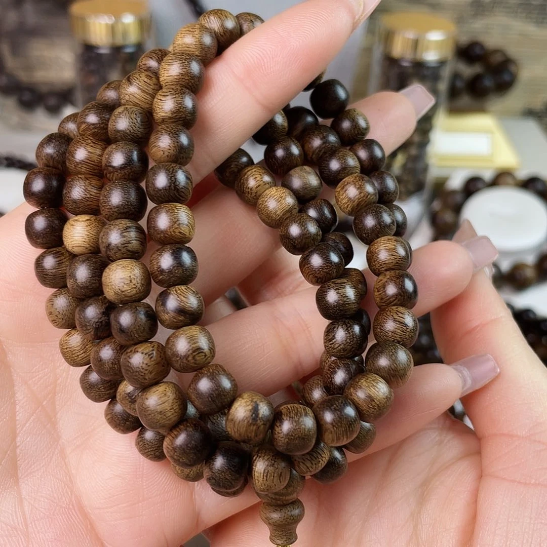 沉香手串越南芽庄老白棋玉化老料满瘤疤0.8×108