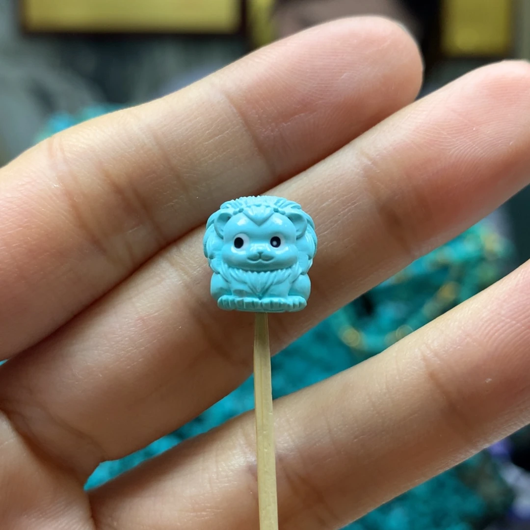 绿松石配饰未镶嵌